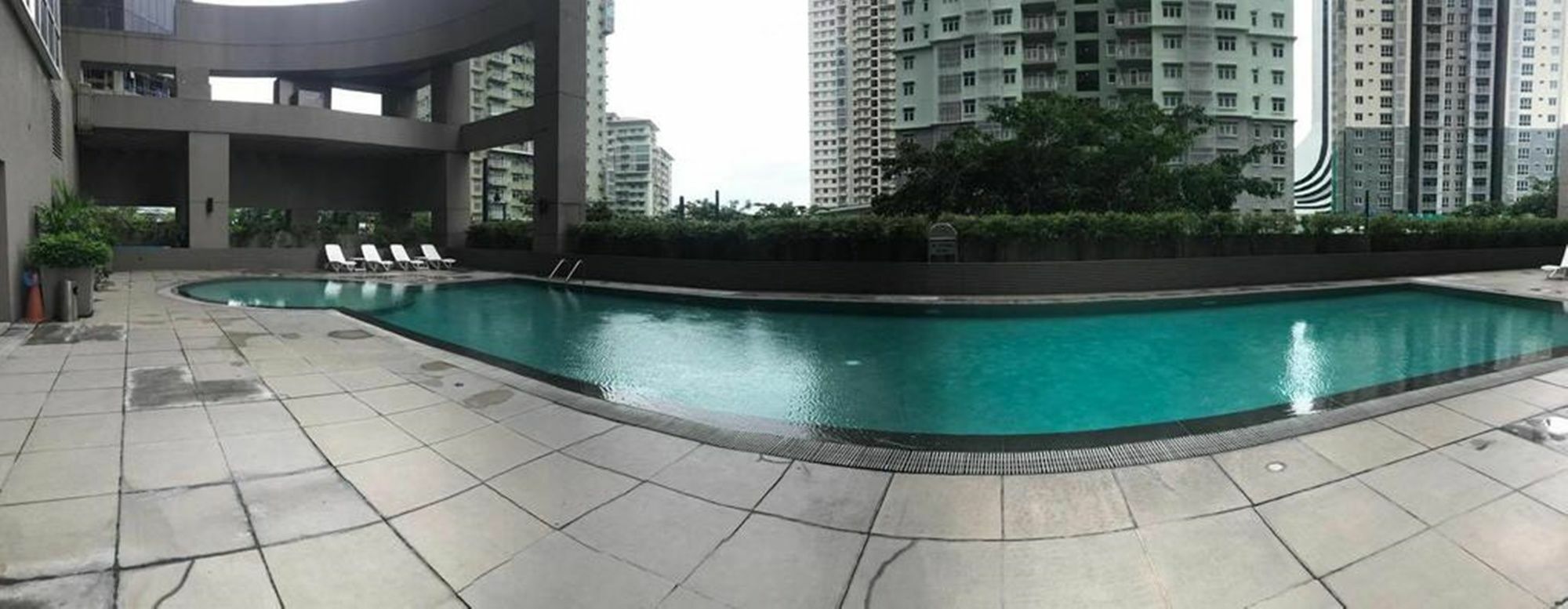Go-Stay @ South Of Market Taguig Dış mekan fotoğraf